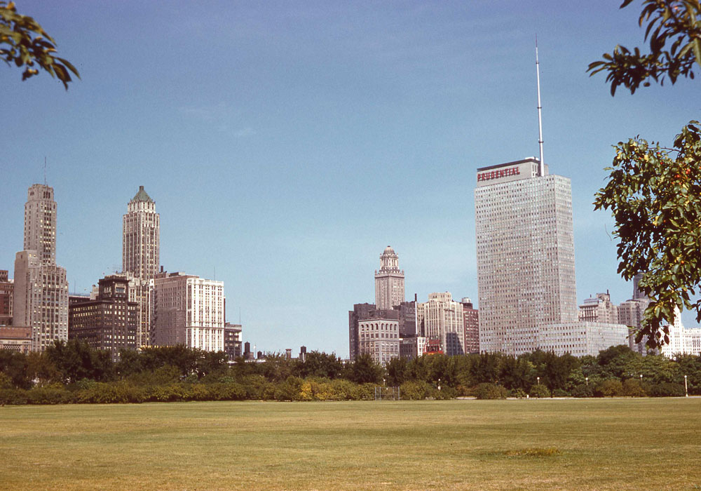 Chicago skyscrapers (photo by Henry Tribe 1958). Chicago skyscrapers (photo by Henry Tribe 1958).
