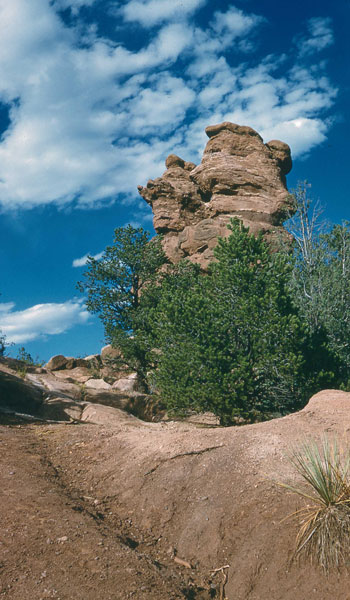 Garden of the Gods (photo by Henry Tribe 1958). Garden of the Gods (photo by Henry Tribe 1958).