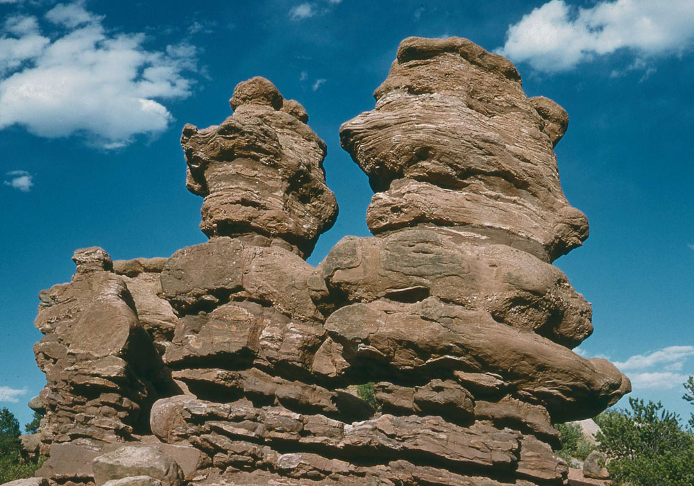 Garden of the Gods (photo by Henry Tribe 1958). Garden of the Gods (photo by Henry Tribe 1958).