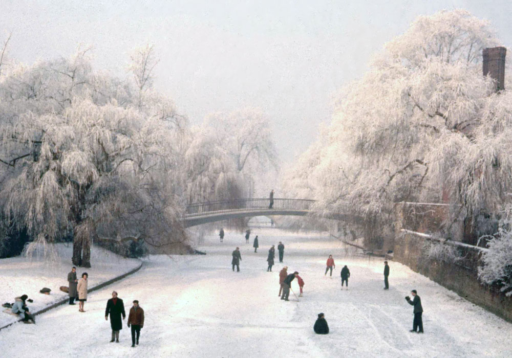 Frozen River Cam at Garret Hostel Bridge, January 1963. Photo: Henry Tribe. Frozen River Cam at Garret Hostel Bridge, January 1963. Photo: Henry Tribe.