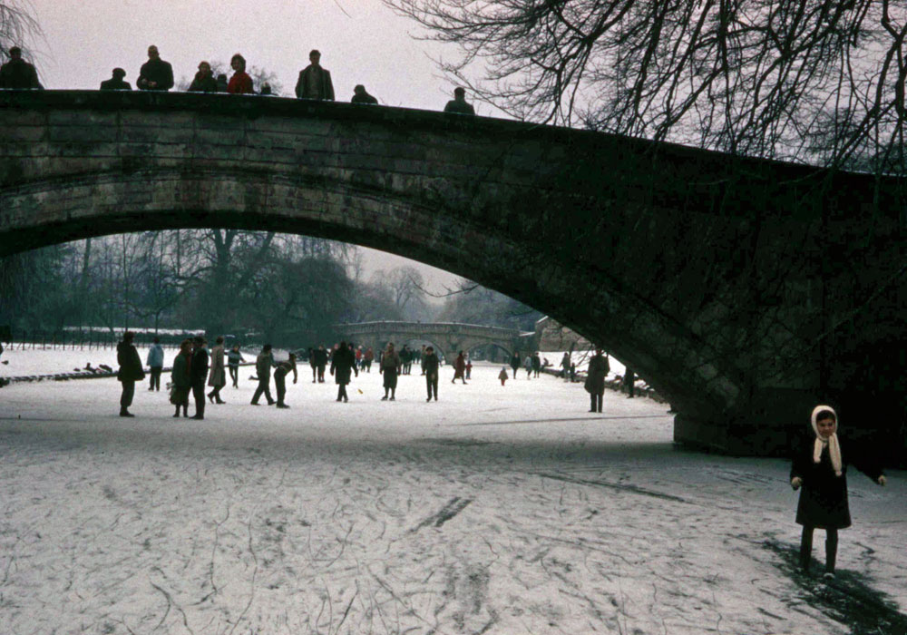 The frozen River Cam under King's College Bridge, January 1963. Photo: Henry Tribe. The frozen River Cam under King's College Bridge, January 1963. Photo: Henry Tribe.