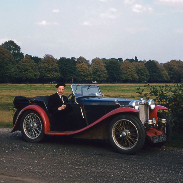 Henry in his MG, autumn 1960. Henry in his MG, autumn 1960.