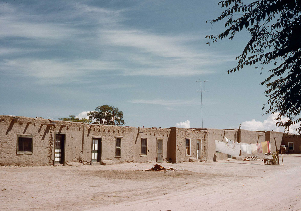 San Juan NM (now Ohkay Owingeh). (Photo by Henry Tribe, 1958.) San Juan NM (now Ohkay Owingeh). (Photo by Henry Tribe, 1958.)
